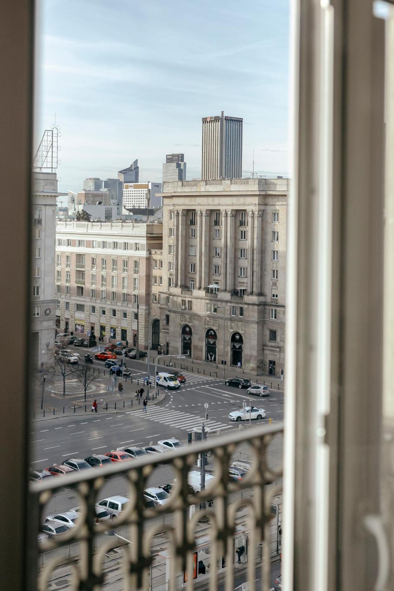 Plac Konstytucji 6 Orange - Apartament Dla 4 Osob - Bezplatny Parking - Free Parking - Piekny Widok Na Panorame Warszawy Varsavia Esterno foto