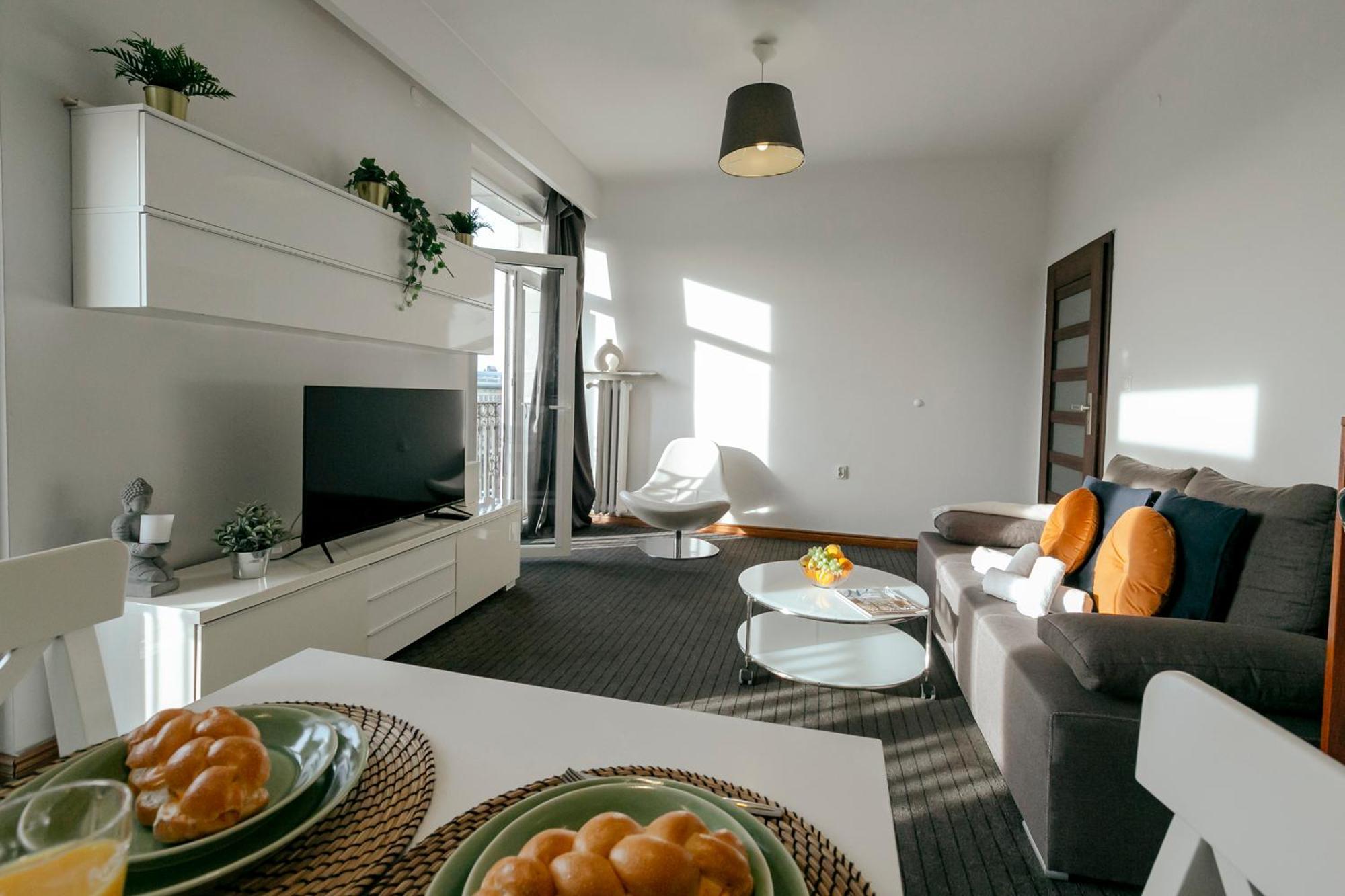Plac Konstytucji 6 Orange - Apartament Dla 4 Osob - Bezplatny Parking - Free Parking - Piekny Widok Na Panorame Warszawy Varsavia Esterno foto