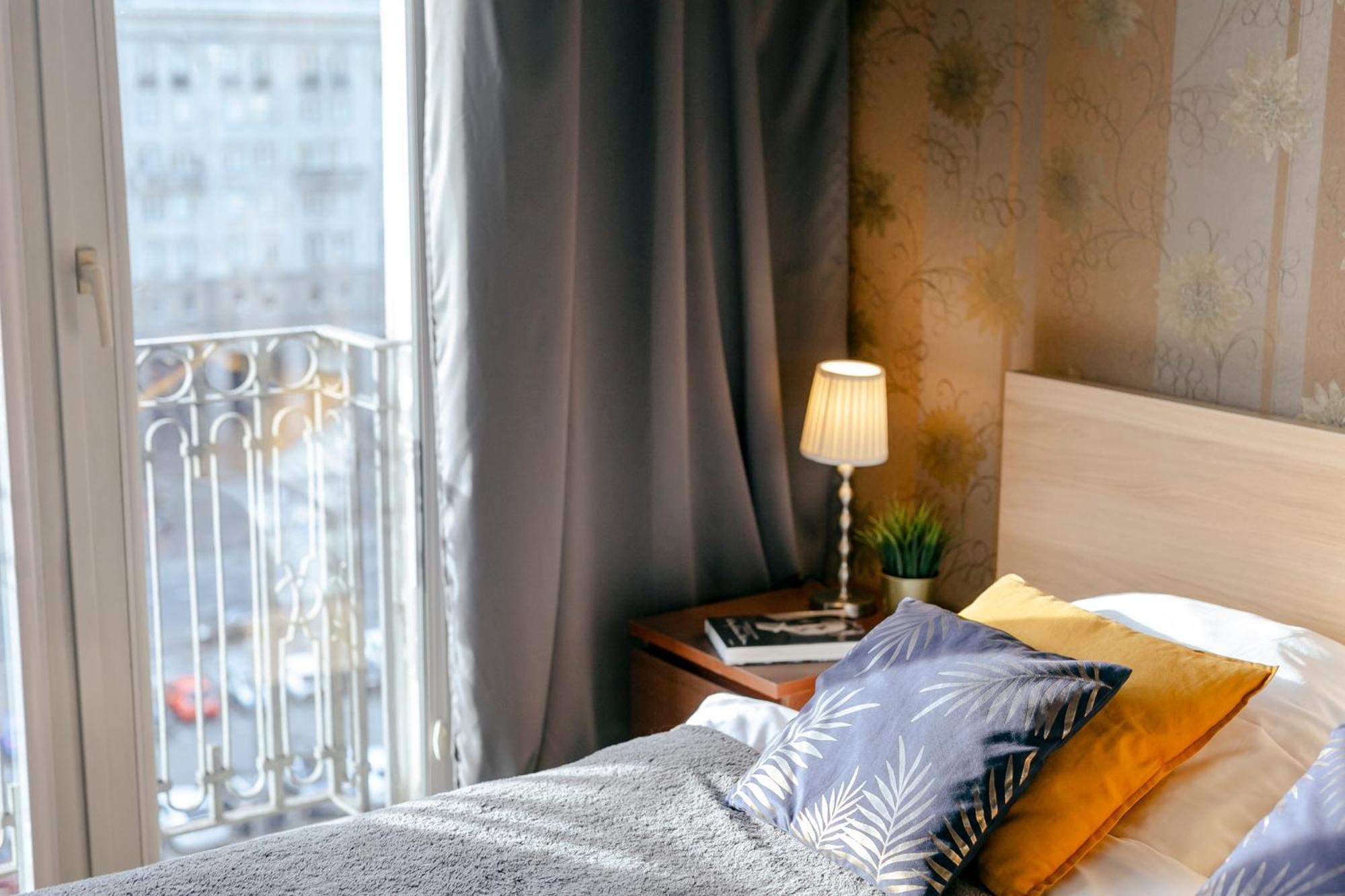 Plac Konstytucji 6 Orange - Apartament Dla 4 Osob - Bezplatny Parking - Free Parking - Piekny Widok Na Panorame Warszawy Varsavia Esterno foto